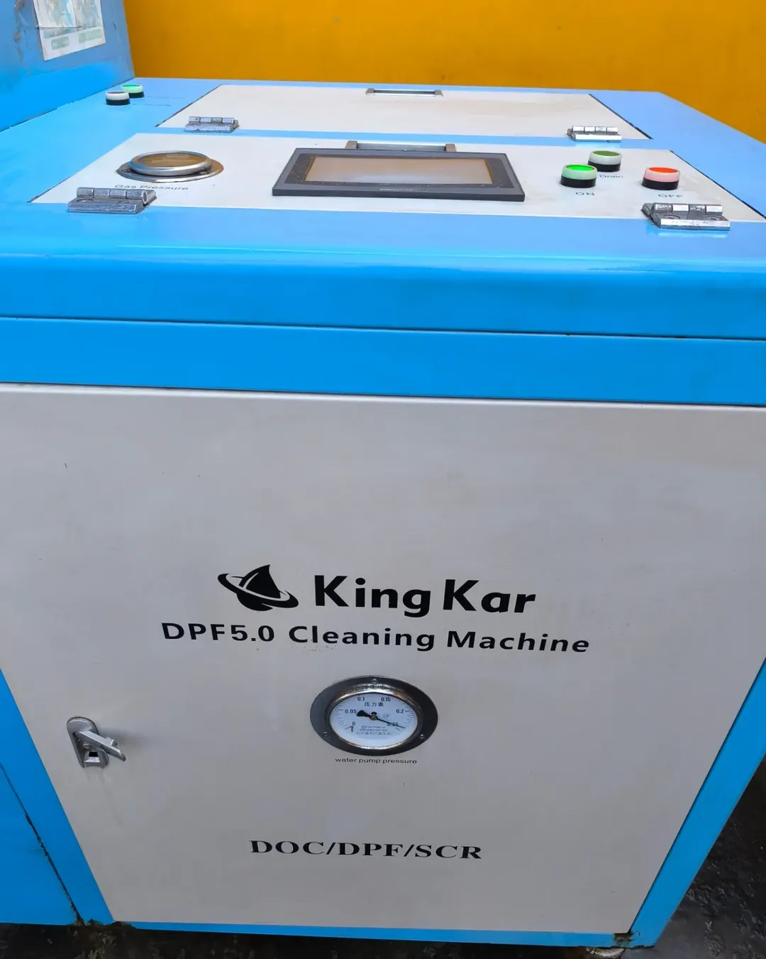 Equipo KingKar utilizado para recuperación de filtro DPF
