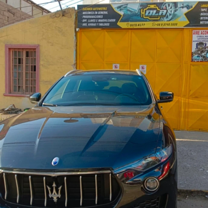 Maserati Levante 2021 en el taller durante un desbloqueo de filtro DPF por pérdida de potencia